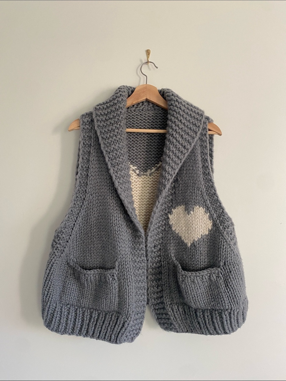 GOGO Hand Knit Merino Wool Heart Vest Stone Grey Shawl Collar | Free Size